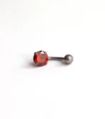 Kırmızı Yuvarlak Tek Taşlı Göbek Piercing - Görsel 3